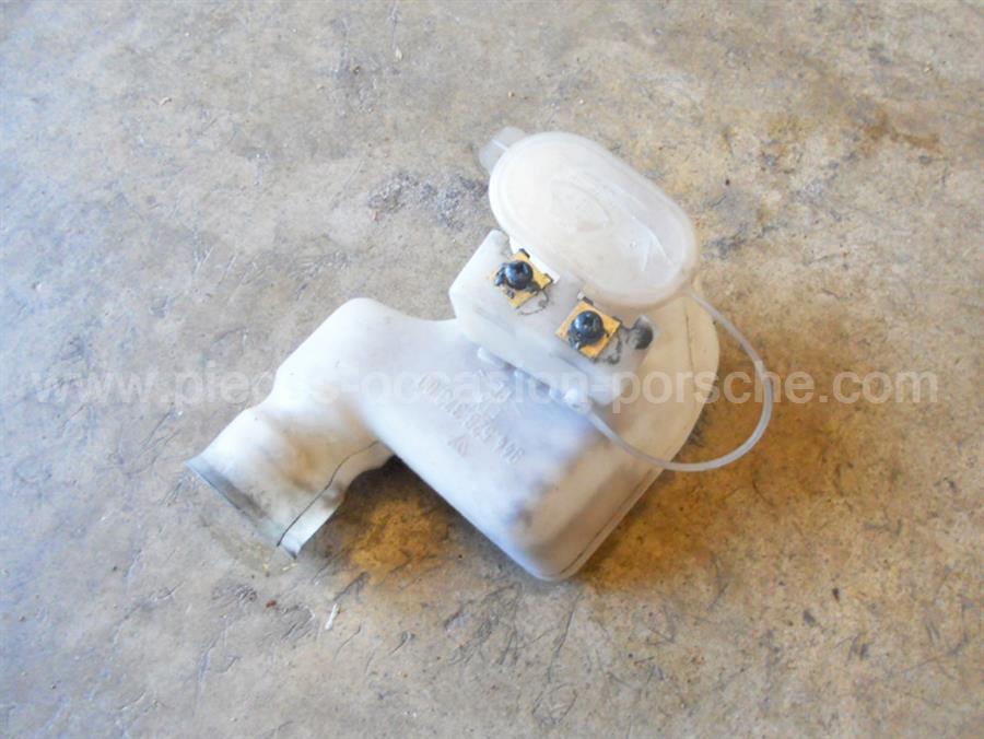 Remplissage lave-glace Porsche 968